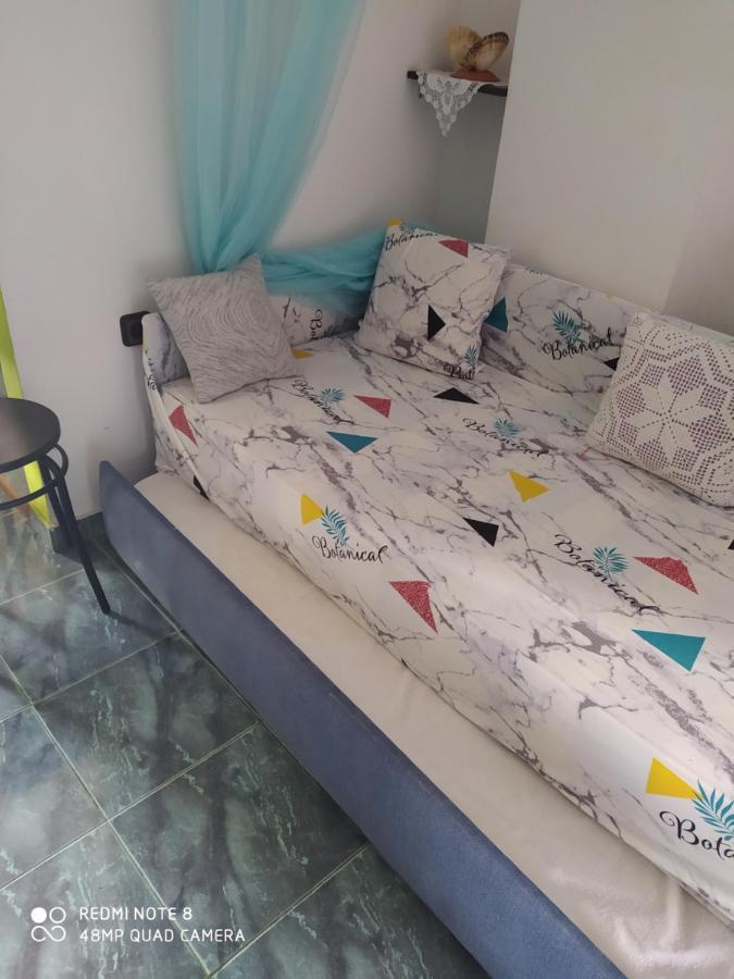 Maria Charalampaki Studios Скирос Екстериор снимка
